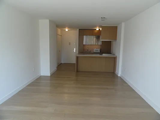 Rented by Battery Park Realty | media 15