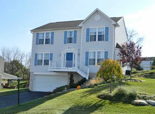 182 Darlene Dr, Coraopolis, PA 15108