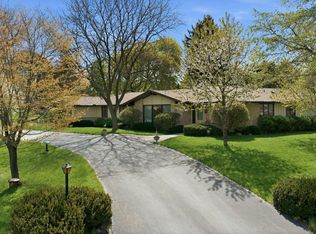 15085 Cascade DRIVE, Elm Grove, WI 53122