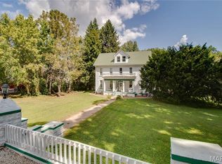 702 W Main St, Hardin, IL 62047