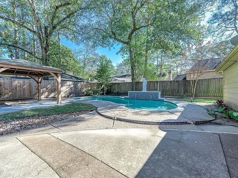 9311 New Forest Rd — Photo 27