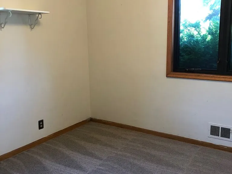 7639 Wright St — Photo 11