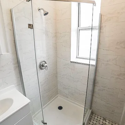 Rented by Nooklyn NYC LLC | media 18