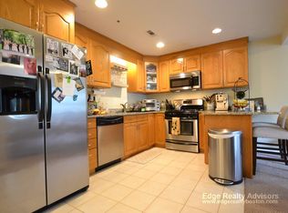 110 Coolidge Hill Rd APT 4, Watertown, MA 02472