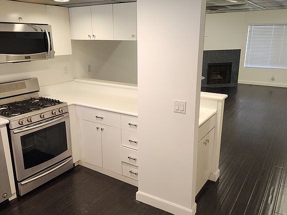 5th image of 11630 Chenault St #12B