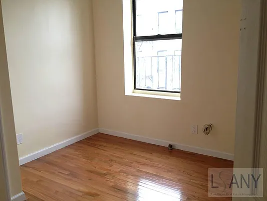 Rented by LandSeair Real Estate Group | media 20