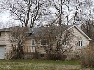 8607 Luce St, Alanson, MI 49706