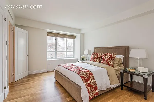Sold by Corcoran | media 15