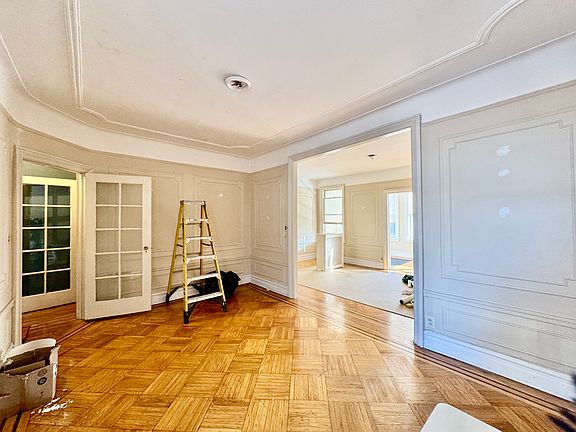 5th image of 65 73rd St #2