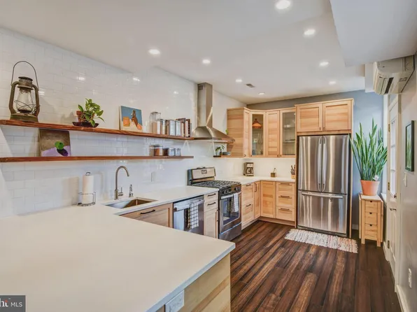 1450 E Columbia Ave, Philadelphia, PA 19125