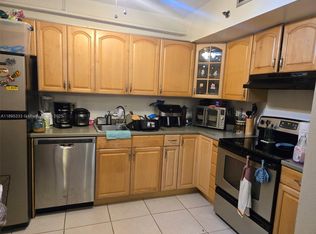 901 Hillcrest Dr APT 501, Hollywood, FL 33021