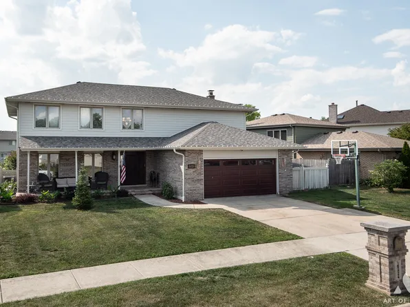 16324 Pepperwood Trl, Orland Hills, IL 60487