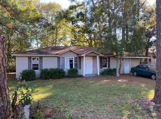 731 W 7th St, Adel, GA 31620