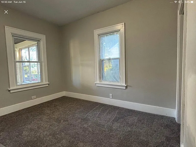 1139 S Concord St — Photo 6