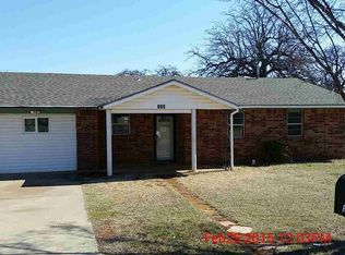 180178 Larue Dr, Comanche, OK 73529