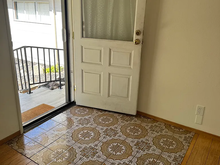 227 Ramona Rd — Photo 6