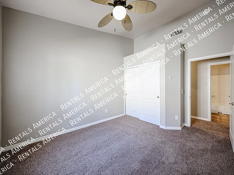 13874 W Wilshire Dr — Photo 26