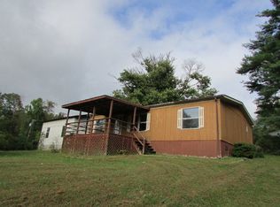 268 Sunny Brook Dr, Spruce Pine, NC 28777