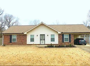 4864 Quay Hill Dr, Millington, TN 38053