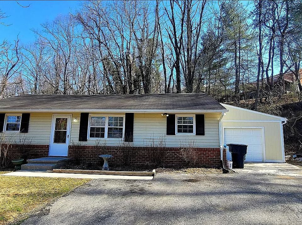 1st image of 4736 Northwood Dr NW