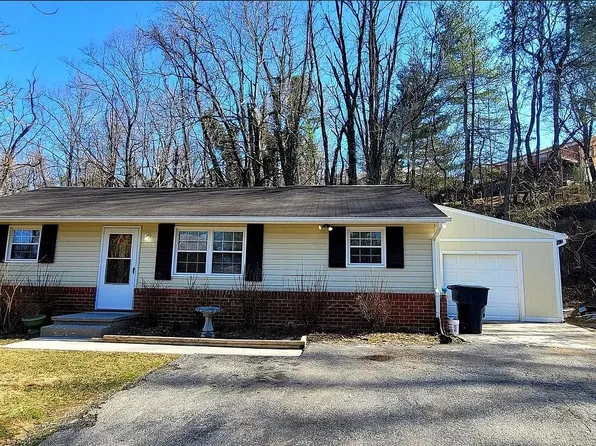 4736 Northwood Dr NW, Roanoke, VA 24017