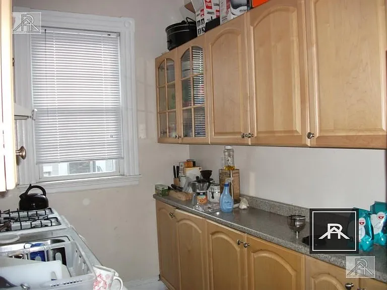 17 Glenville Ave #2 — Photo 3