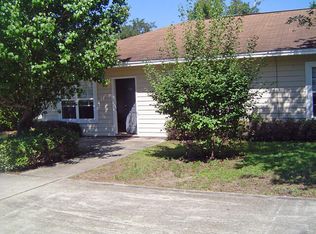 6826 Hunt St, Milton, FL 32570