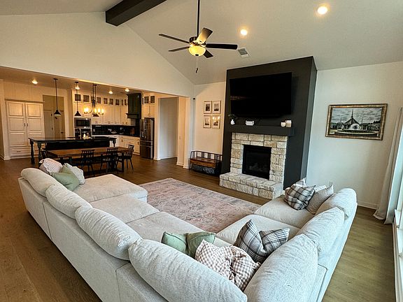 4th image of 18013 Marea Dr
