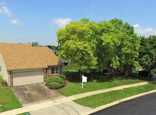 1380 Boa Trl, Carol Stream, IL 60188