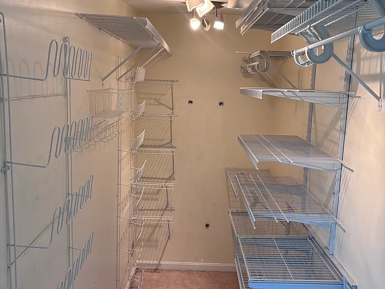 7336 Howard Ct — Photo 9