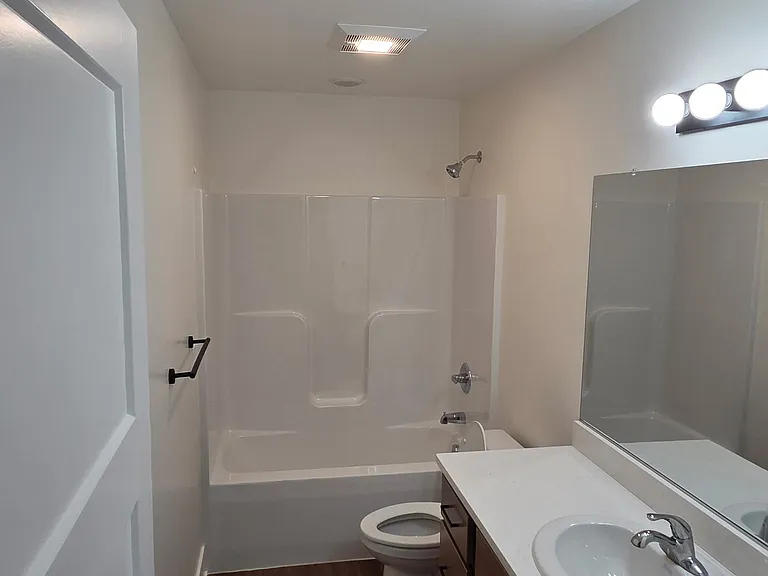 9021 Lake Michigan Dr #0 — Photo 8