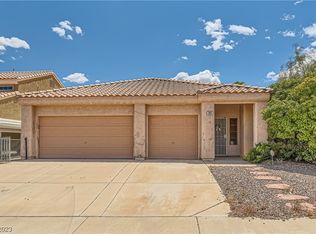 944 Wagon Train Dr, Henderson, NV 89002