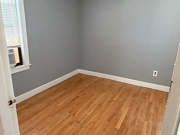 3rd image of 116 5th St #1N