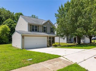 6231 Creekbrooke Ct, Browns Summit, NC 27214