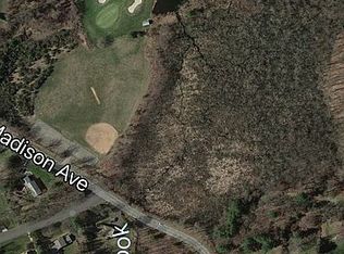 5025 Madison Ave, Trumbull, CT 06611