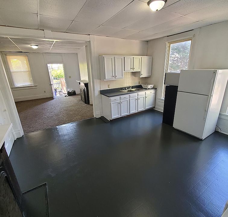 1st image of 205 N C St #1
