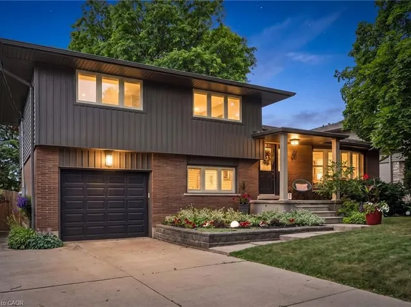 85 Tanglewood Ave, Kitchener, ON N2B 1S5