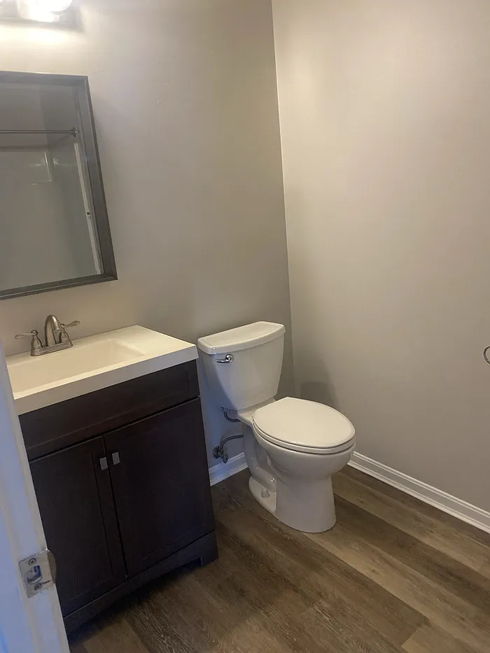1 bed, 1.0 bath, $950 — Photo 2