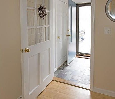 1st image of 401 Colonial Dr Unit 40
