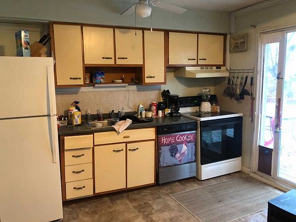 2nd image of 3488 Virginia Dr