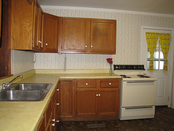 5th image of 4105 Tennessee Ave NW