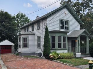 180 Congdon St, Providence, RI 02906