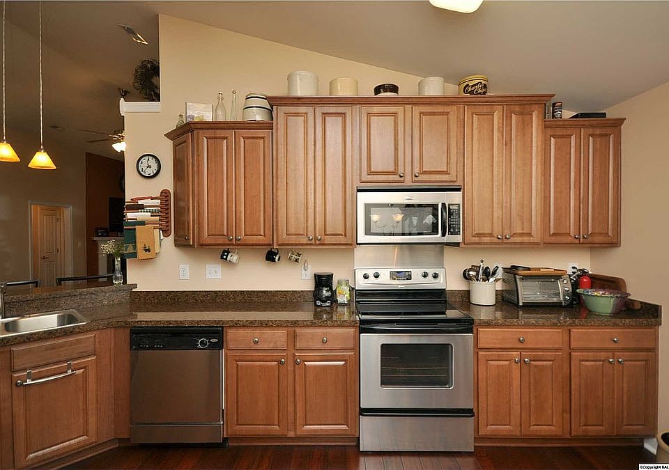 2nd image of 108 Crab Orchard Dr