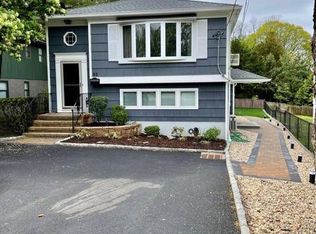 35 Riverside Pl FLOOR 1, Dobbs Ferry, NY 10522