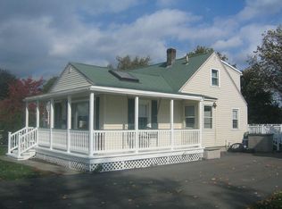 1 Colonial Rd, Woburn, MA 01801