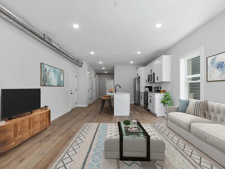 980 Diamond Ave NE #1 — Photo 6