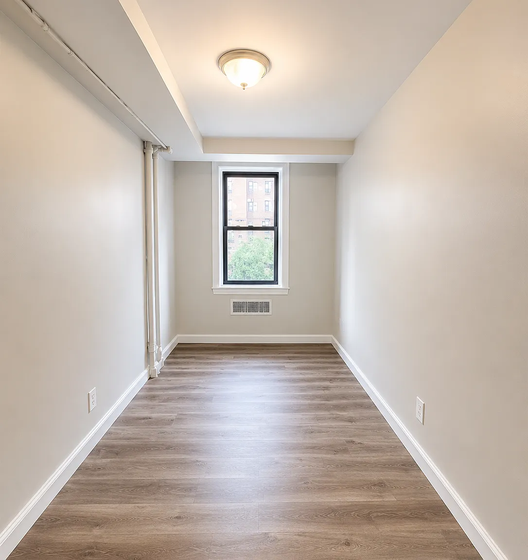 2 bed, 650 sqft, $1,875 — Photo 4