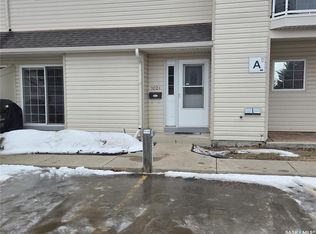 425 Keevil Cres #102A, Saskatoon, SK S7N4R9