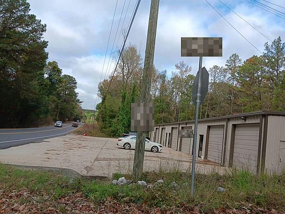 4th image of 951 Martin Rd