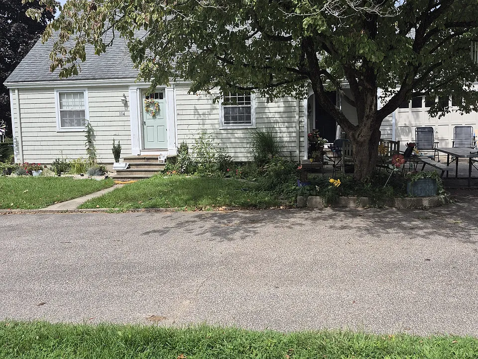 114 East Ave